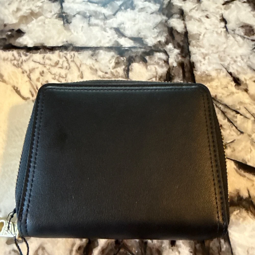 Love Moschino large bifold wallet. NWT. Retail 200‎